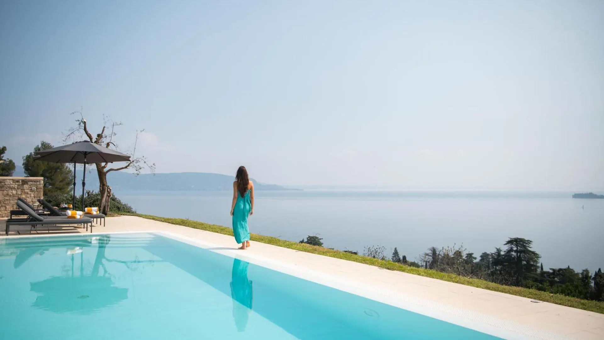 Villa Albachiara, Private Luxury Villa With Private Pool And Lake View Gardone Riviera 0*,  Italy