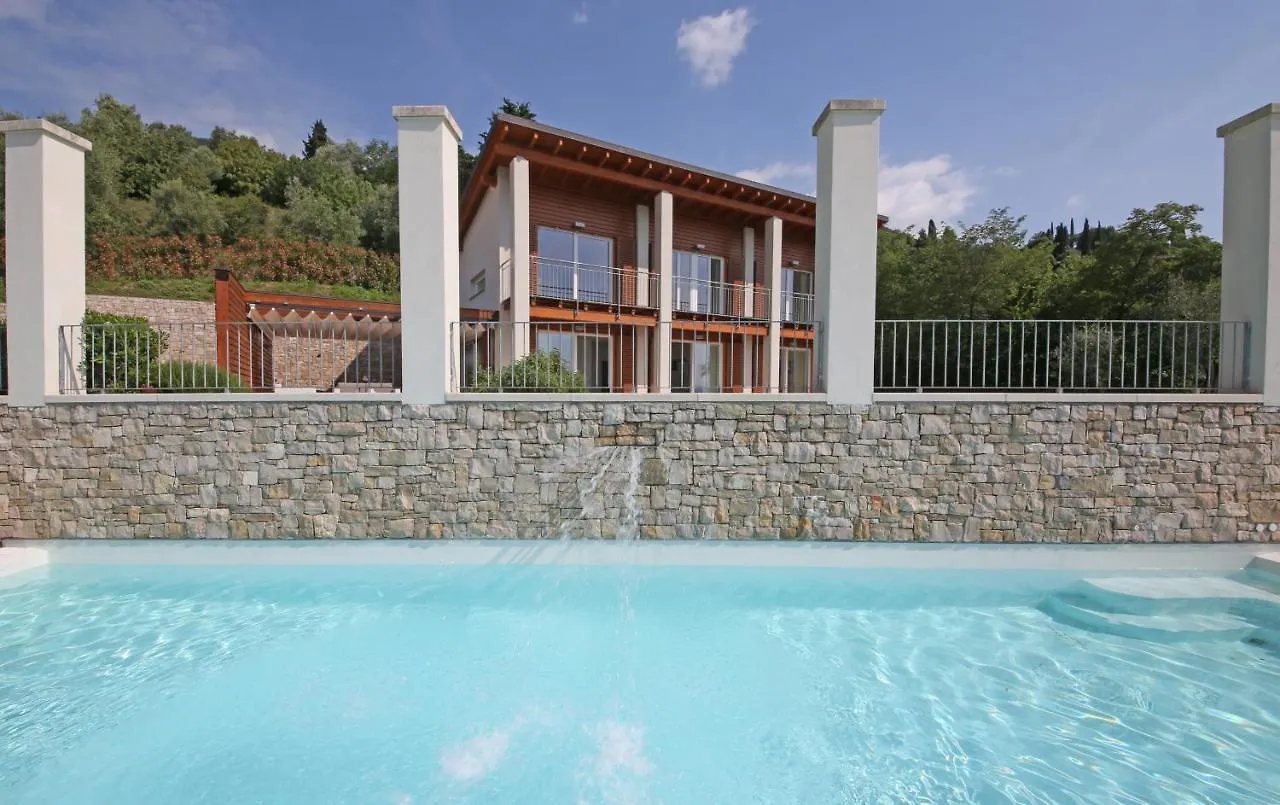 Villa Albachiara, Private Luxury Villa With Private Pool And Lake View Gardone Riviera 0*,