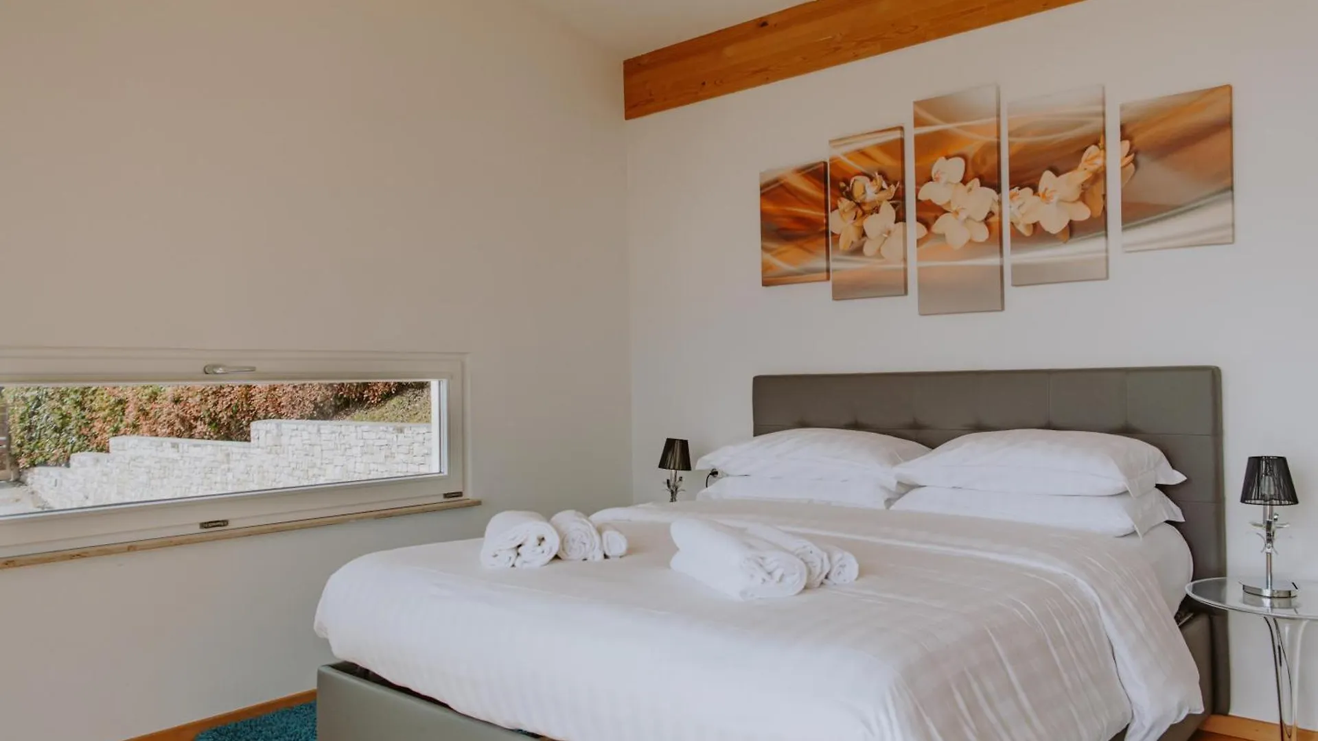 Villa Albachiara, Private Luxury Villa With Private Pool And Lake View Gardone Riviera