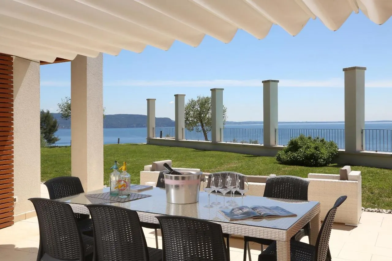 Villa Albachiara, Private Luxury Villa With Private Pool And Lake View Gardone Riviera