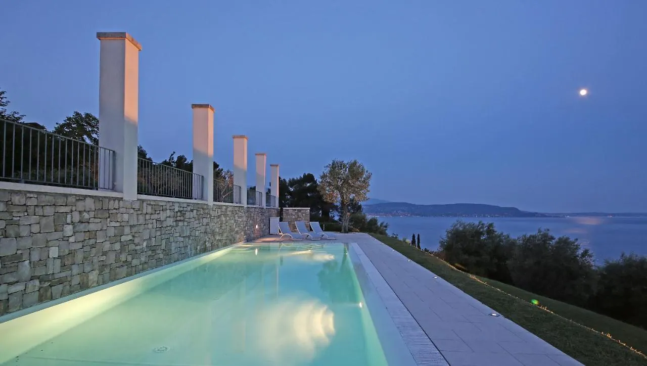 Villa Albachiara, Private Luxury Villa With Private Pool And Lake View contacts