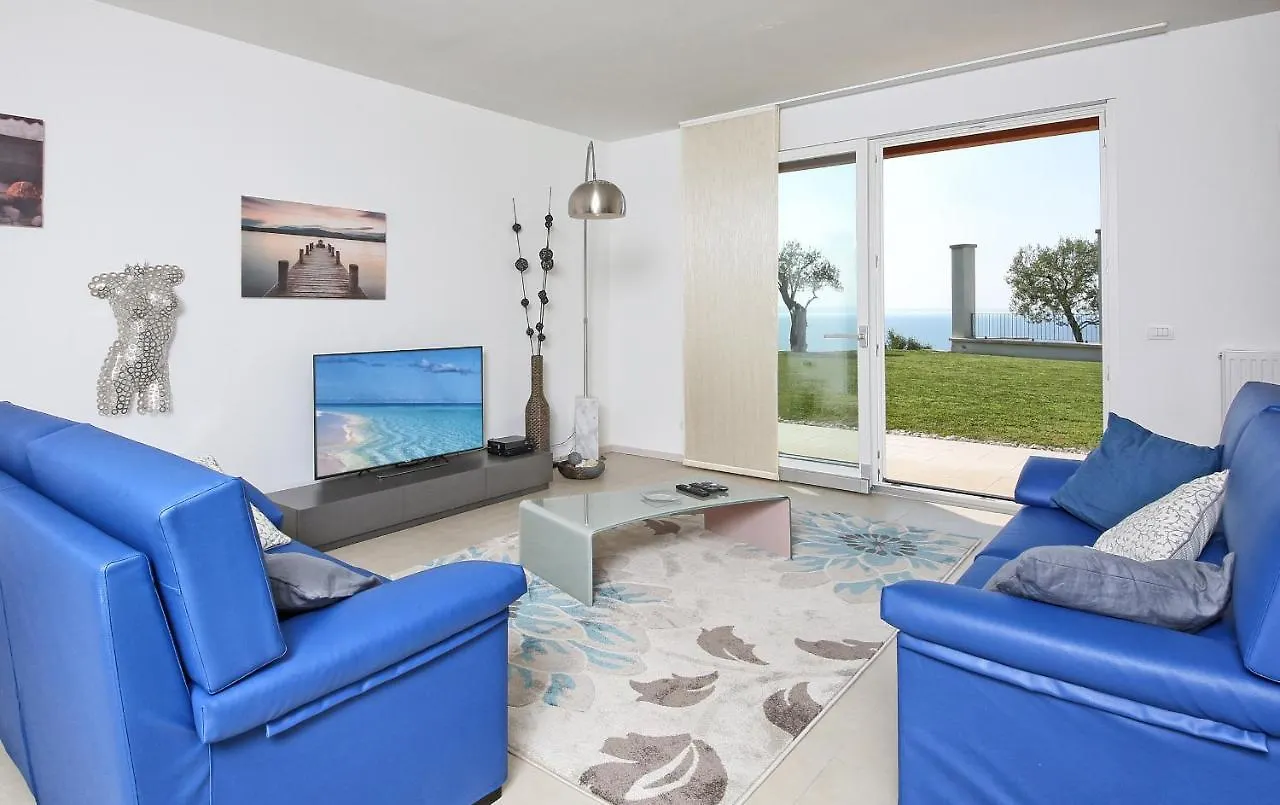 Villa Albachiara, Private Luxury Villa With Private Pool And Lake View Gardone Riviera