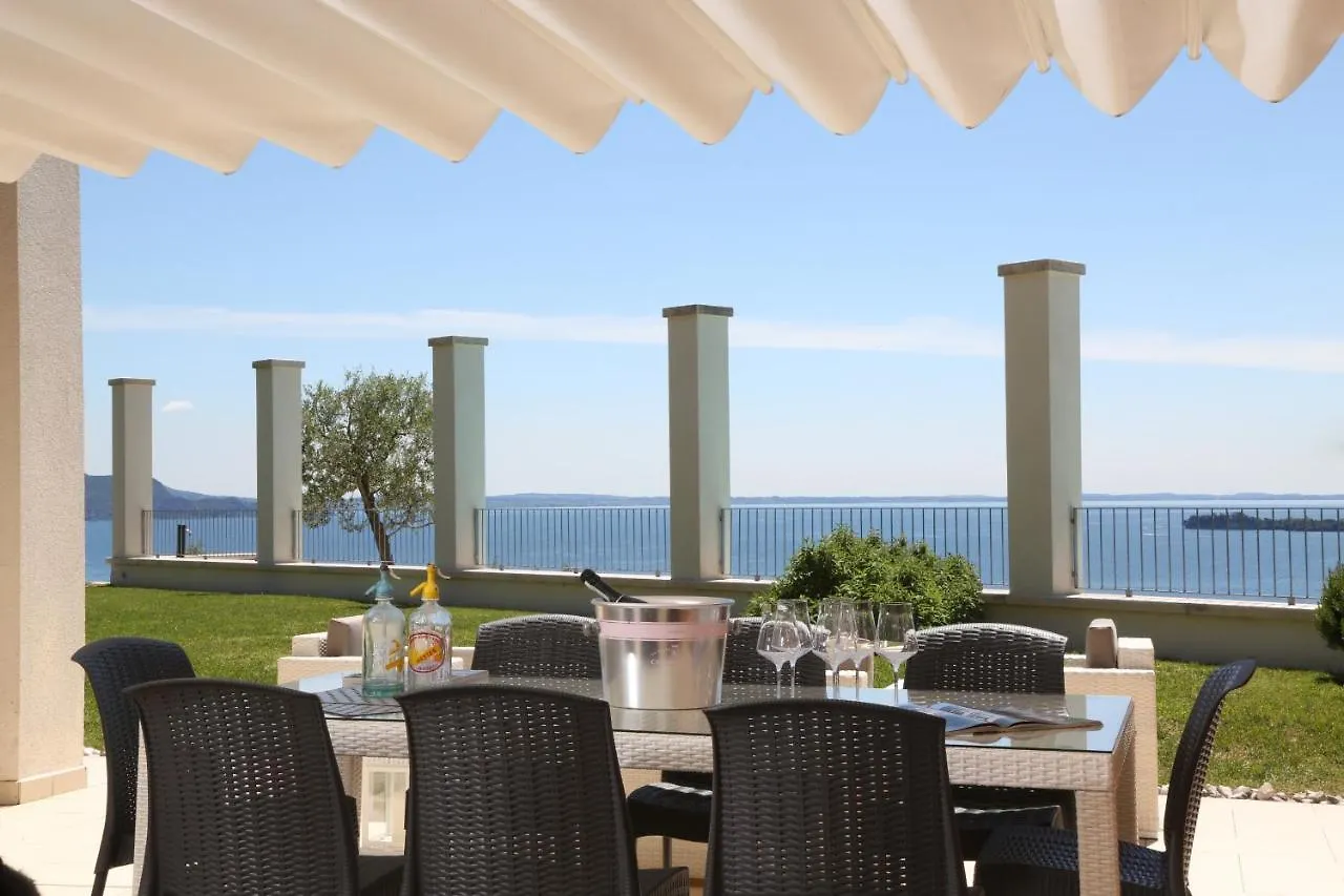 Villa Albachiara, Private Luxury Villa With Private Pool And Lake View Gardone Riviera